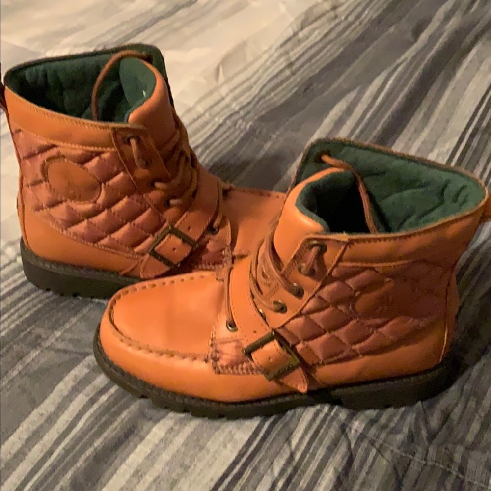 Polo boots kids size 4